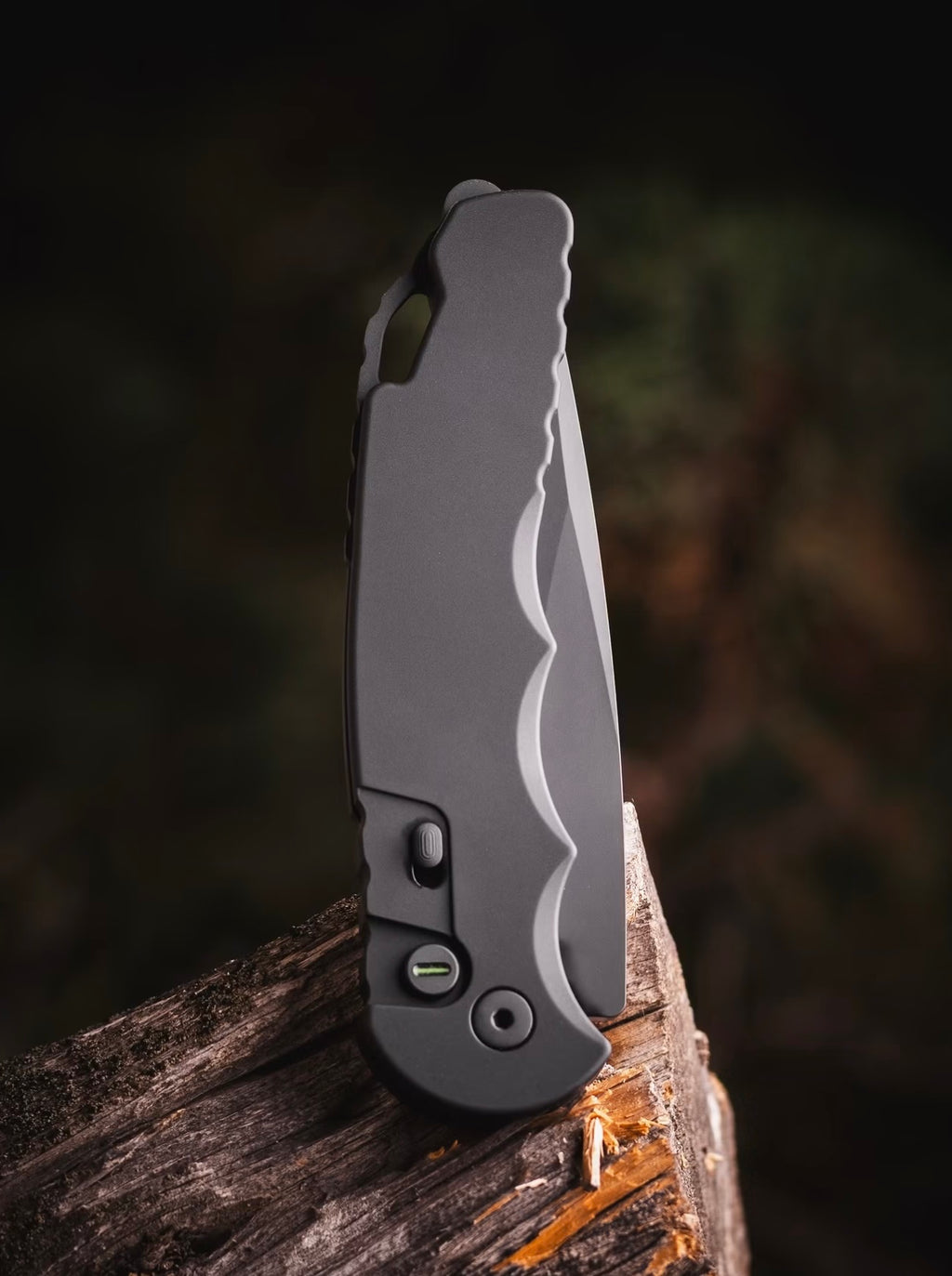 Pro-Tech Tactical Response 4 Operator Secondary Safety Automatic (4" DLC Black) Blade Show West 26
