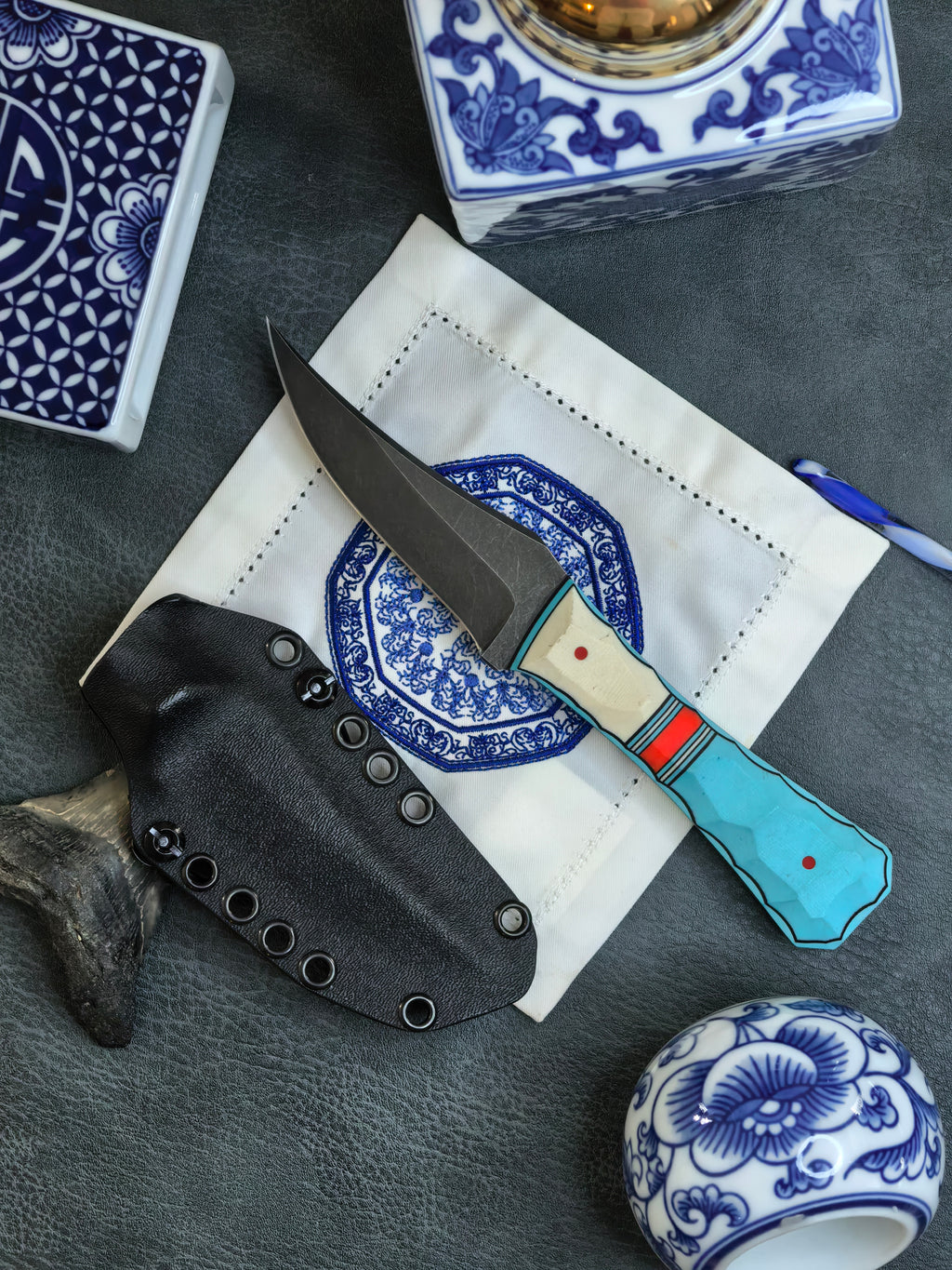 Auxiliary Manufacturing Sharky Collab Pocket BowieXL Fixed Blade Knife Blade Show West 2026 (4" Black Stonewash)