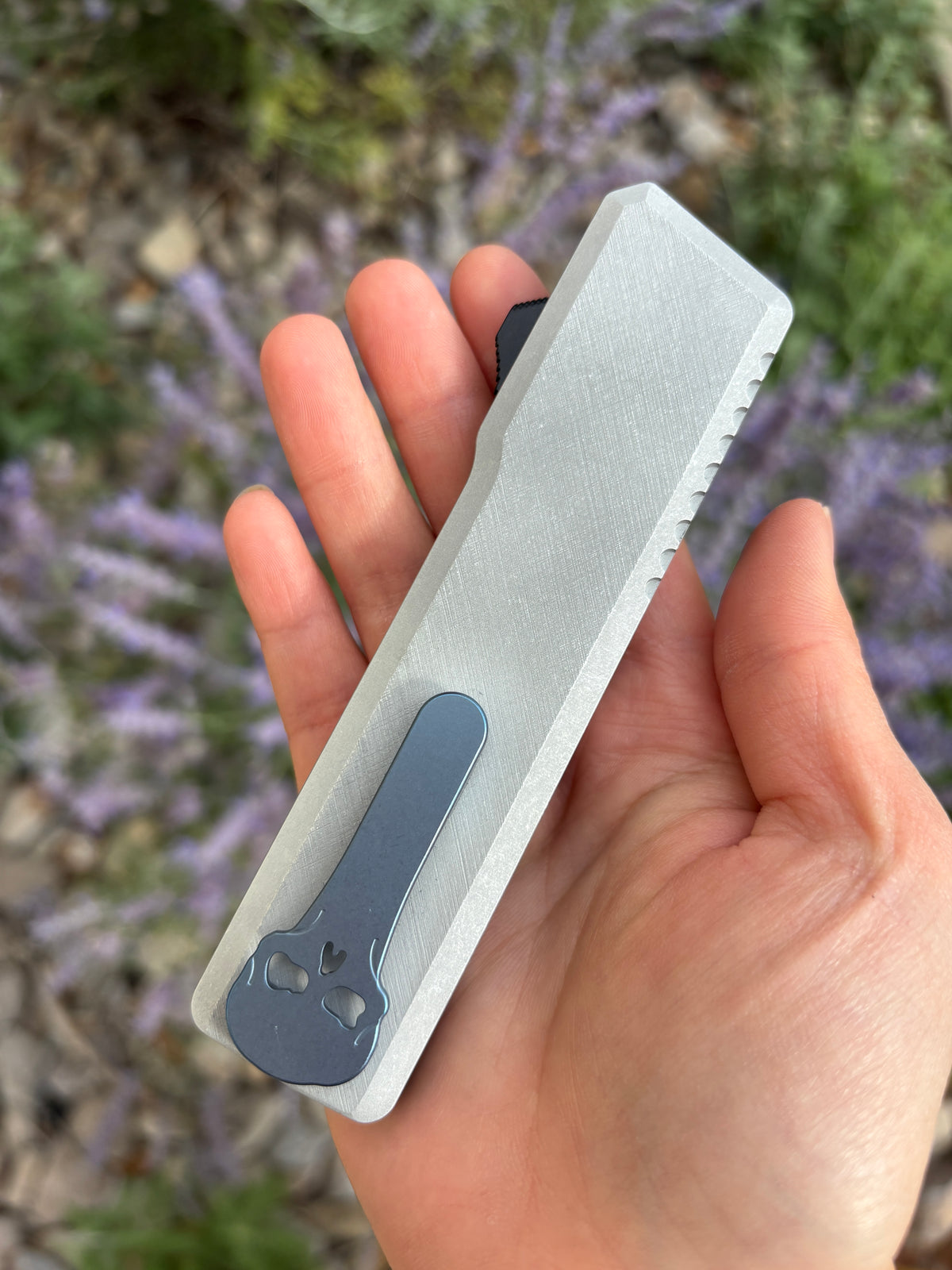 Chaves Knives Dissident Clear Coat Anodized Handle "GTA" Carbon Fiber Inlay DA OTF Blade Show West 2026 Exclusive (3.7" Stonewash Drop Point)