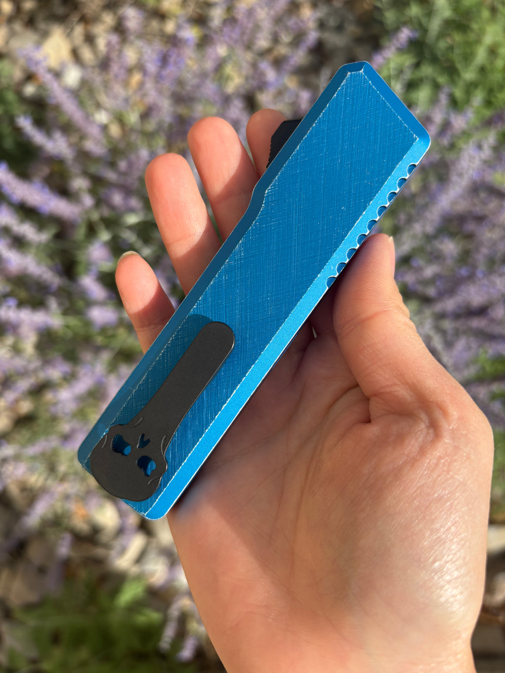 Chaves Knives Dissident Blue Anodized Handle "Nebula"Carbon Fiber Inlay DA OTF 2 Blade Show West 2026 Exclusive (3.7" Stonewash Tanto)