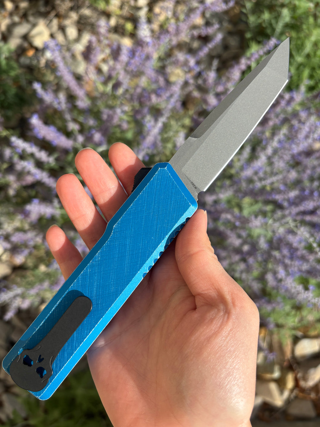 Chaves Knives Dissident Blue Anodized Handle "Nebula"Carbon Fiber Inlay DA OTF 2 Blade Show West 2026 Exclusive (3.7" Stonewash Tanto)