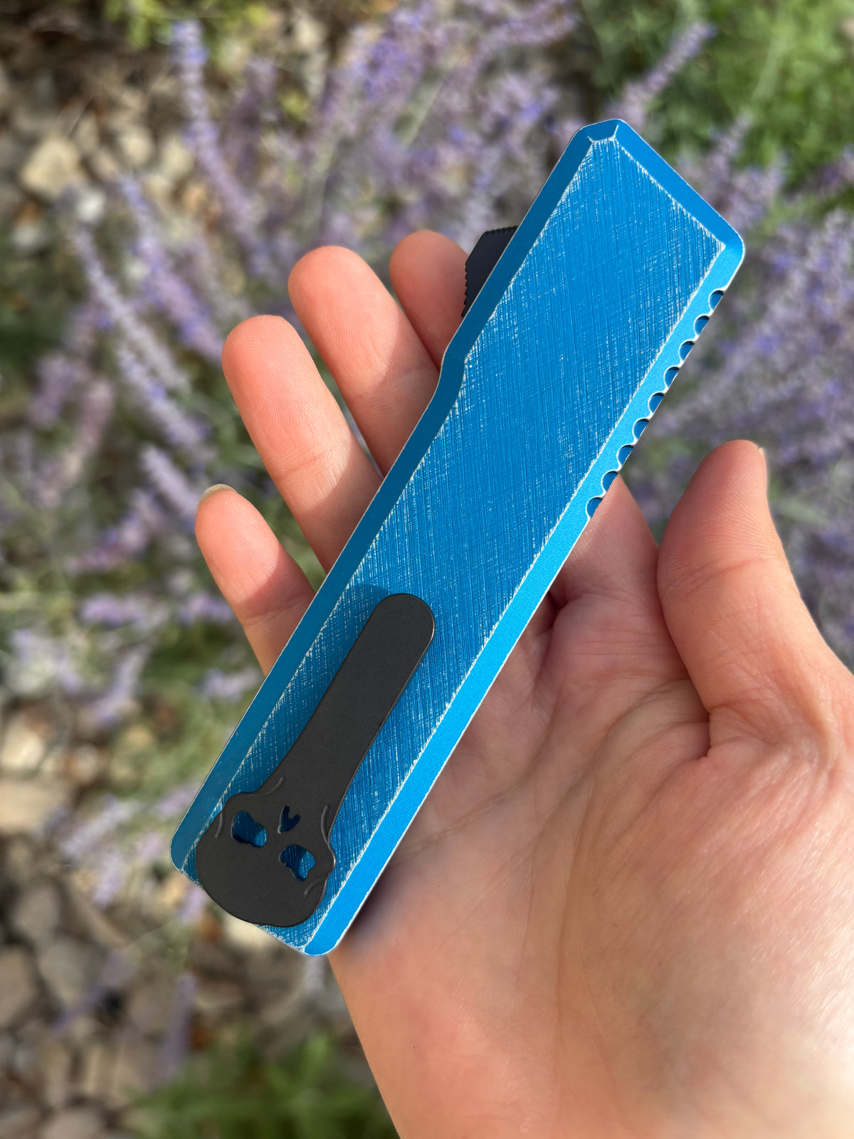Chaves Knives Dissident Blue Anodized Handle "Nebula"Carbon Fiber Inlay DA OTF Blade Show West 2026 Exclusive (3.7" Stonewash Drop Point)