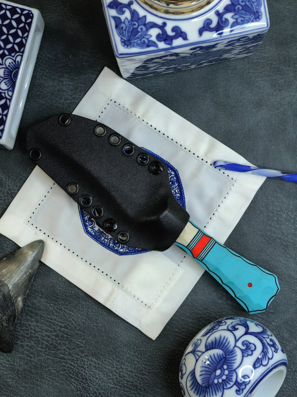 Auxiliary Manufacturing Sharky Collab Pocket BowieXL Fixed Blade Knife Blade Show West 2026 (4" Black Stonewash)