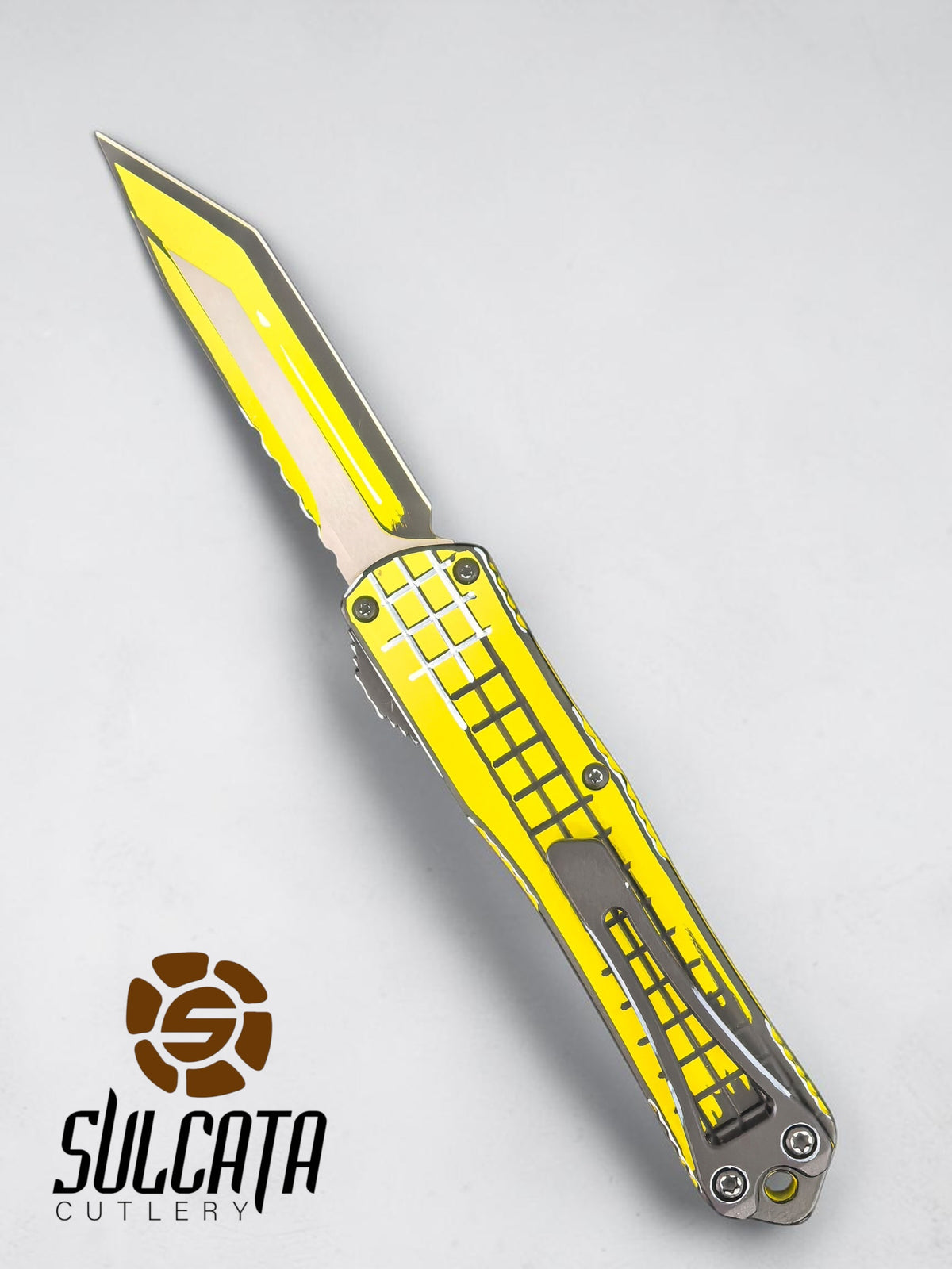 Heretic Manticore S Yellow Cel shade Grenade Grip Double Action OTF (2.6")