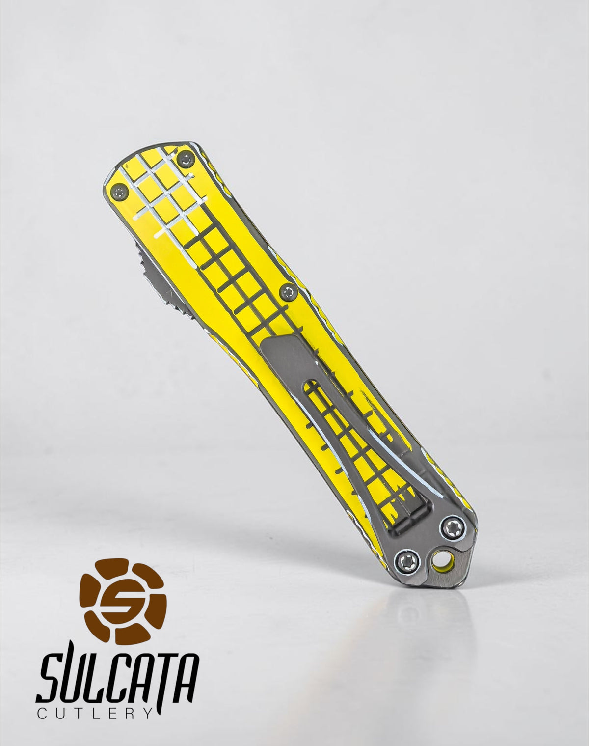 Heretic Manticore S Yellow Cel shade Grenade Grip Double Action OTF (2.6")