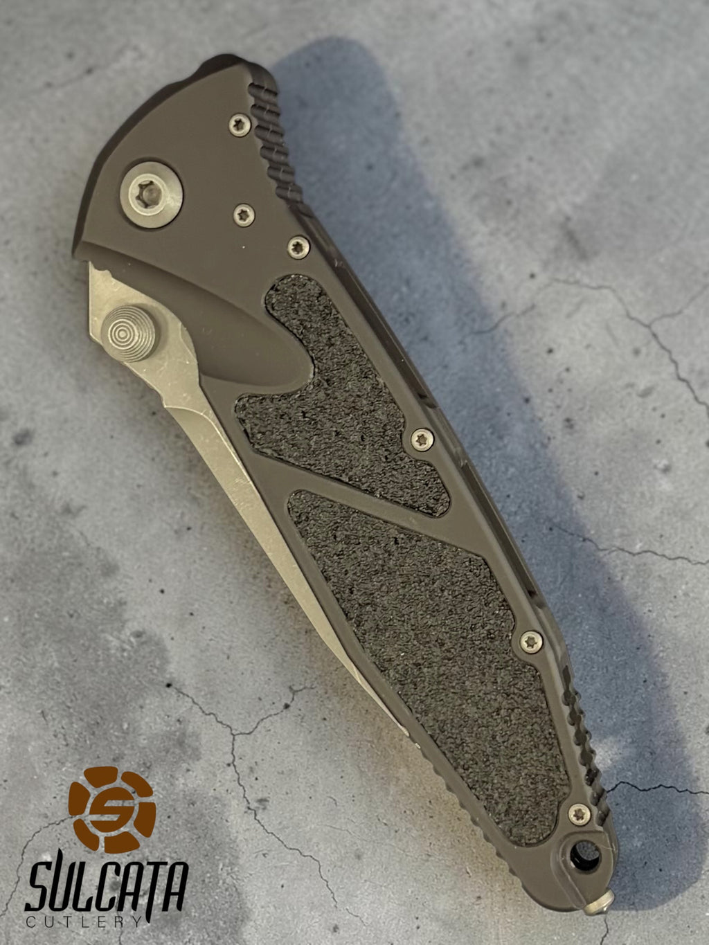 Microtech Socom Elite Manual Knife Black Partial Serration (4" Apocalyptic)