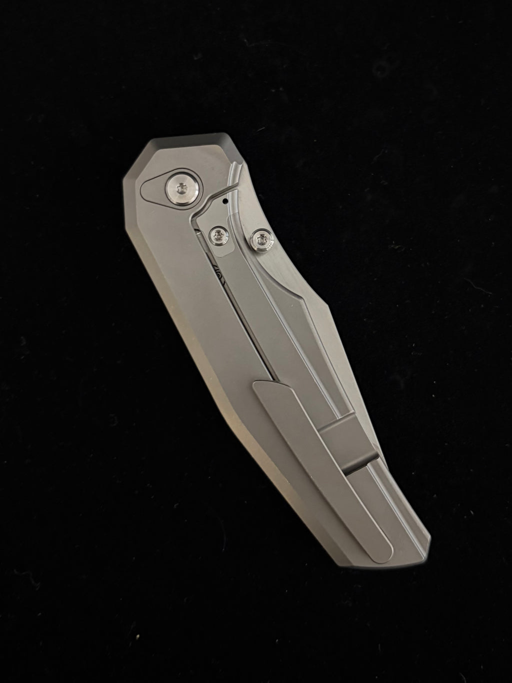 Chaves Knives Jake McCoy Omega Manual Flipper (3.5" Belt Satin)