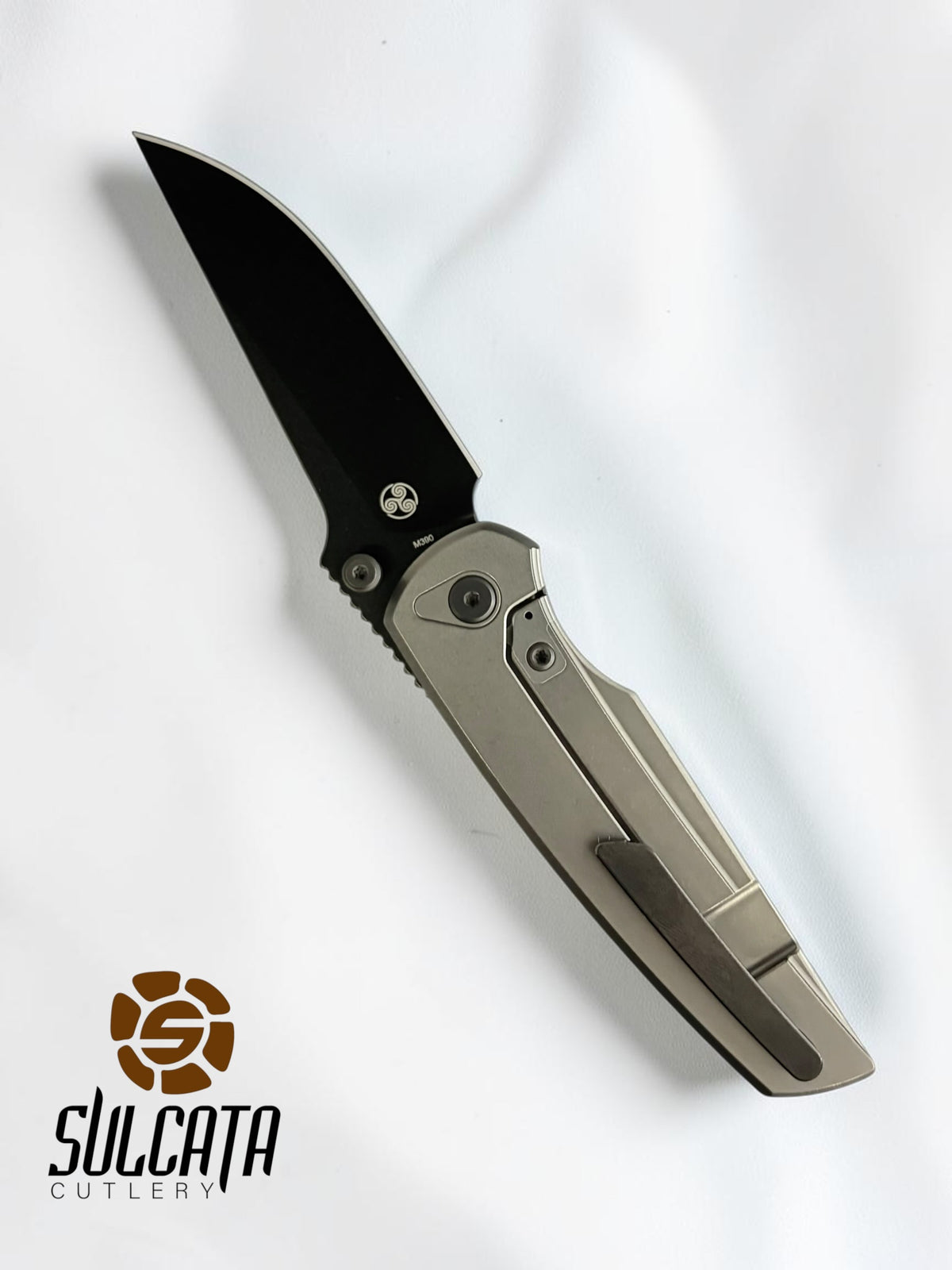 Chaves Knives Jake McCoy Disciple Street Integral Manual Knife (3.6" Bright SW/DLC Black)