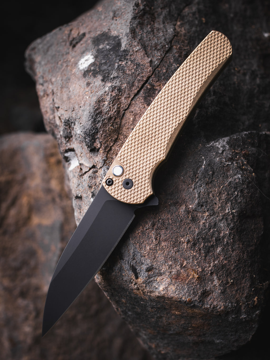Pro-Tech Malibu Manual Flipper Knife Textured Albronze Blade Show Atlanta 2026 (3.25" Black DLC Wharncliffe)