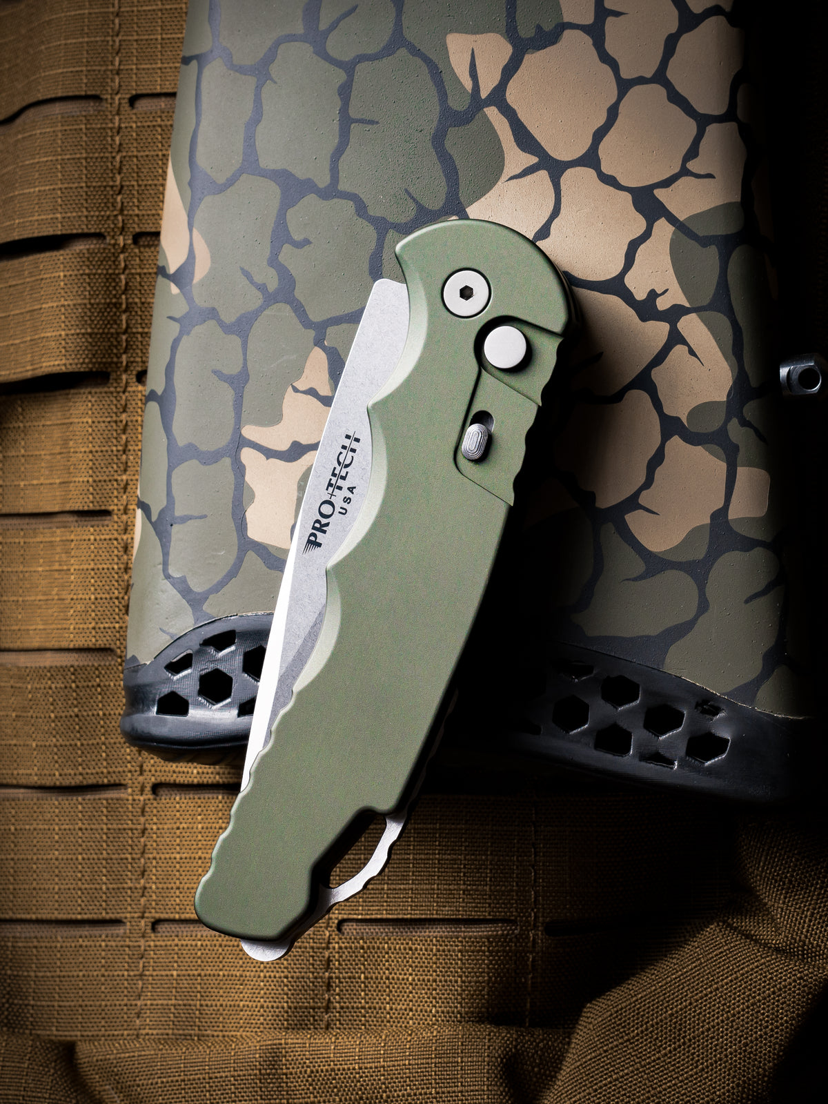 Pro-Tech Tactical Response 4 Solid Green Automatic Knife with Secondary Safety(4" Stonewash)