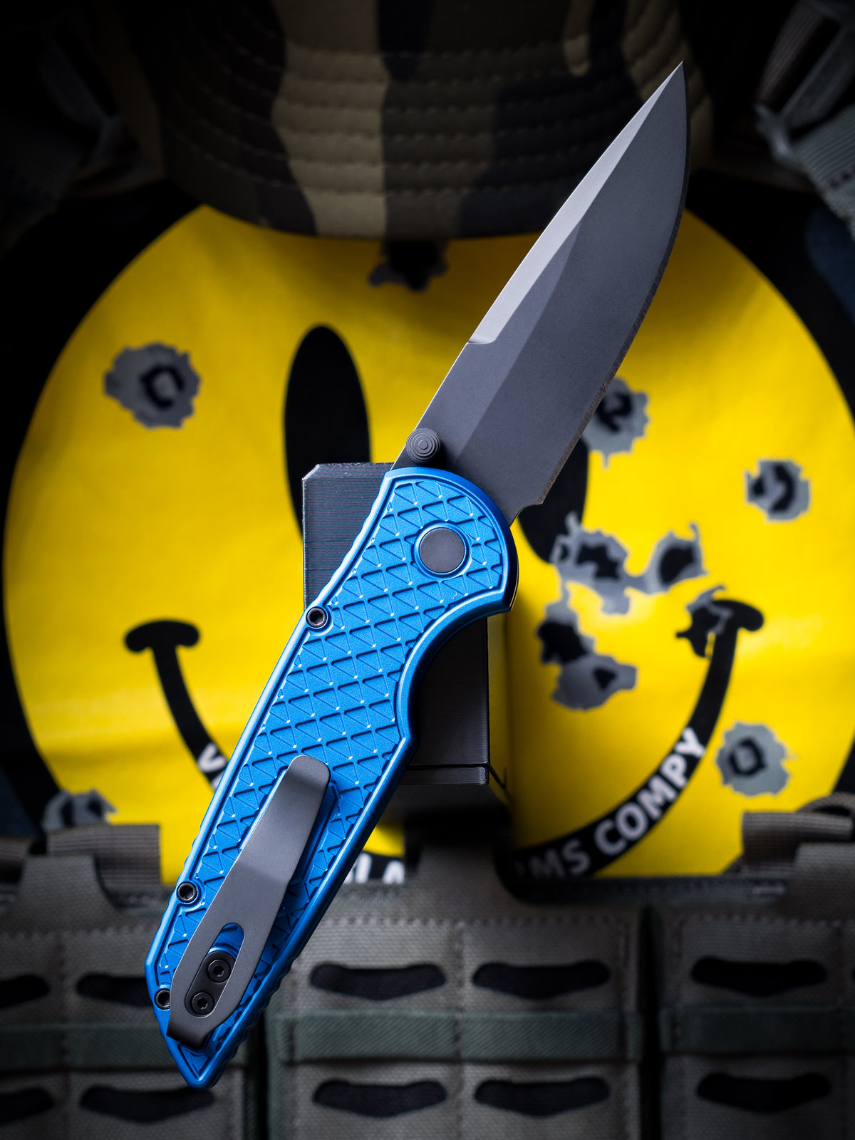 Pro-Tech TR-3 Integrity Manual Knife Relic Textured Blue (3.5" DLC Black)