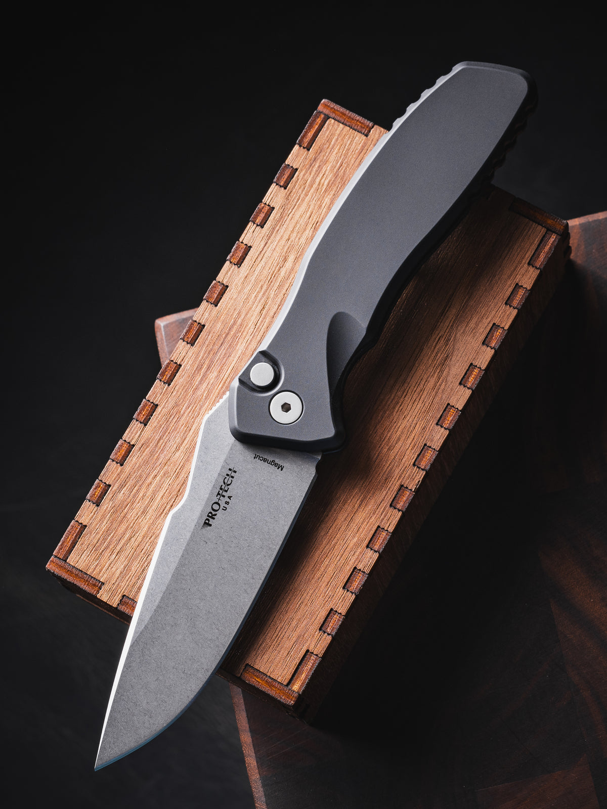Pro-Tech Spartan Blades Pallas Black Aluminum Automatic Knife (3.7" Stonewash)