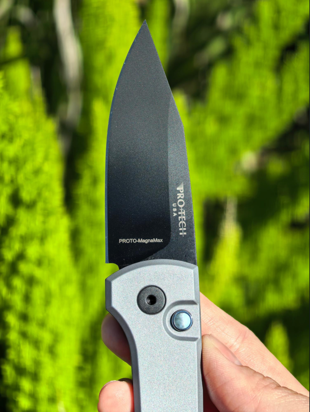 Pro-Tech Chaves Scapegoat Compact Auto Knife Grey Al CCKS 2026 Spring (3.2 Inches DLC Black)