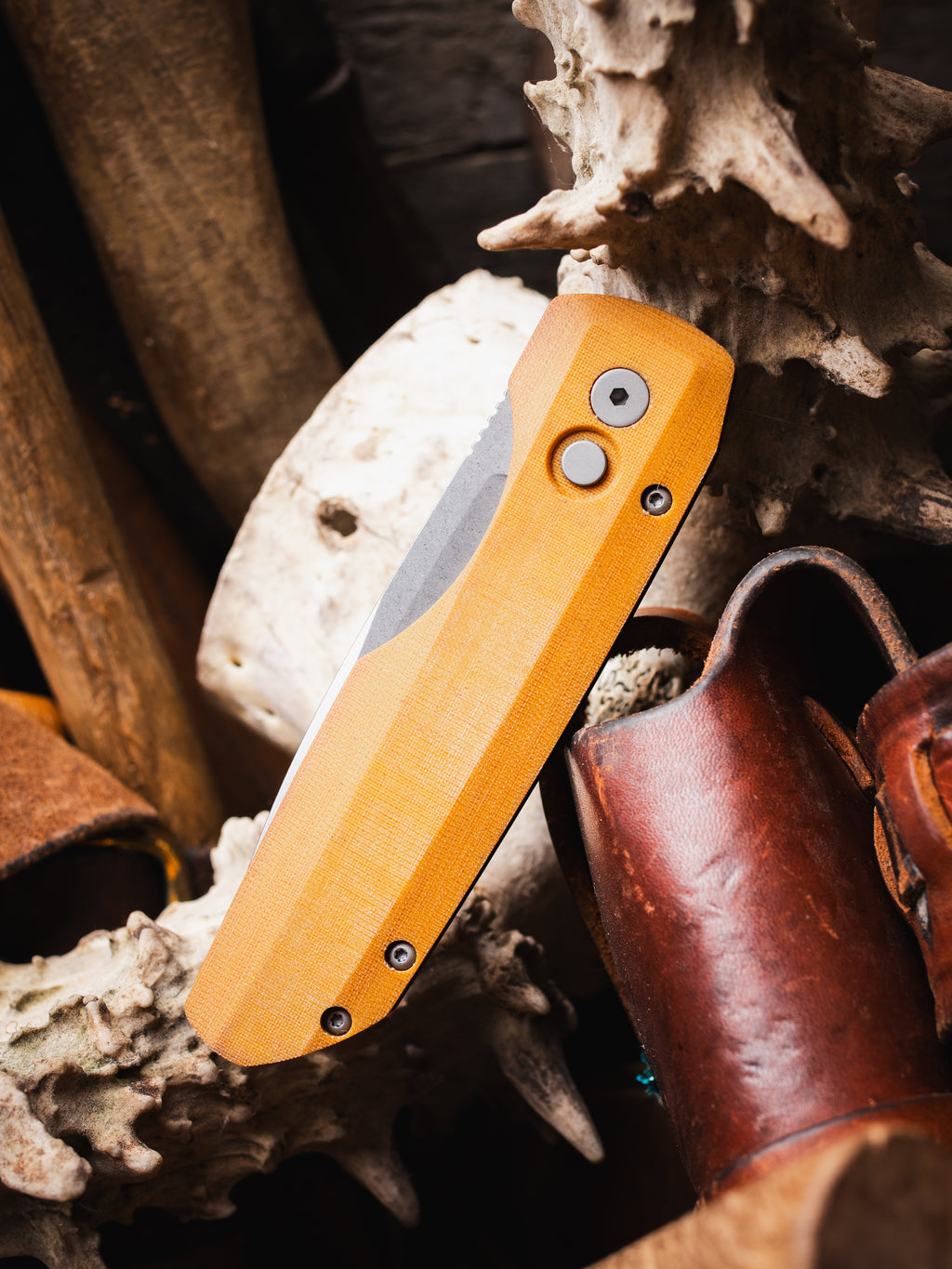 Pro-Tech Vero Engineering Synapse Auto Knife Natural Linen Micarta (3.5" SW)