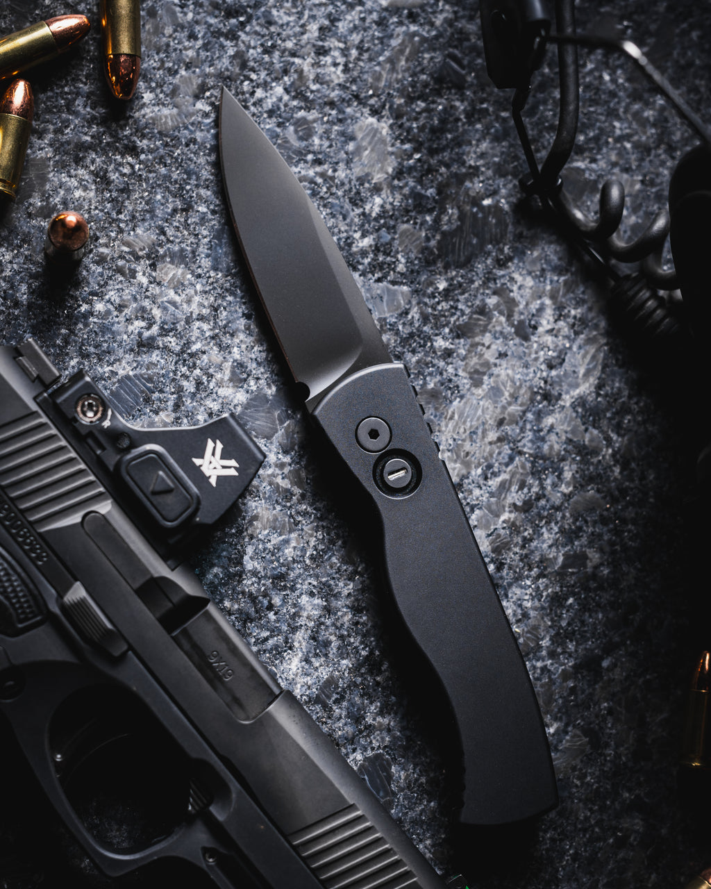 Pro-Tech TR-2 Operator Black Automatic Knife Blade Show 2025 (3" DLC Black)