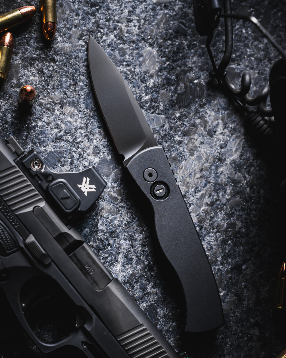 Pro-Tech TR-2 Operator Black Automatic Knife Blade Show 2025 (3" DLC Black)