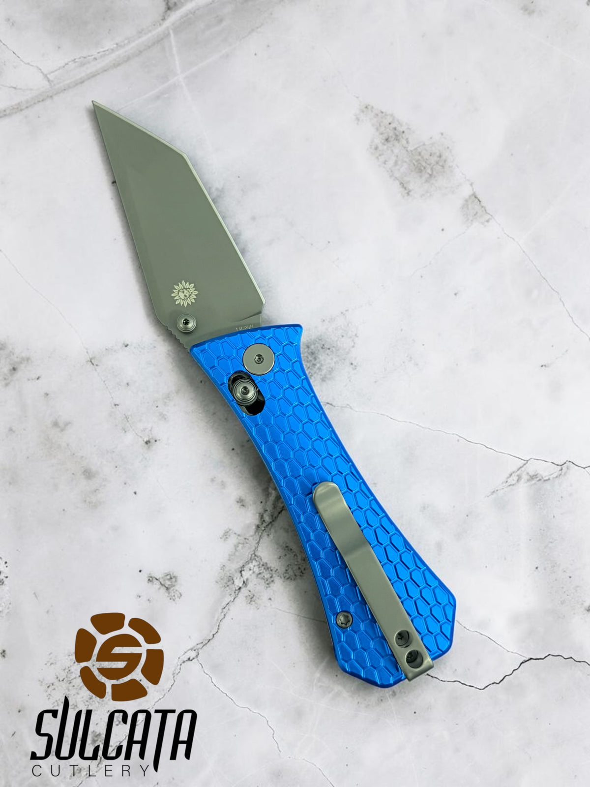 Auxiliary Manufacturing Coffin Tanto Crossbar Blue Aluminum Manual Flipper (2.7" Grey PVD)