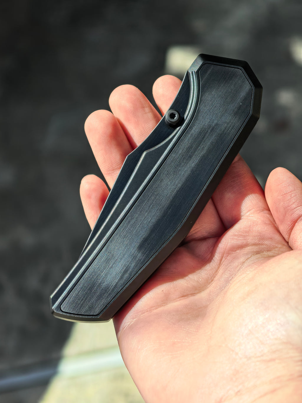 Chaves Knives Jake McCoy Omega Manual Flipper (3.5" Black PVD)