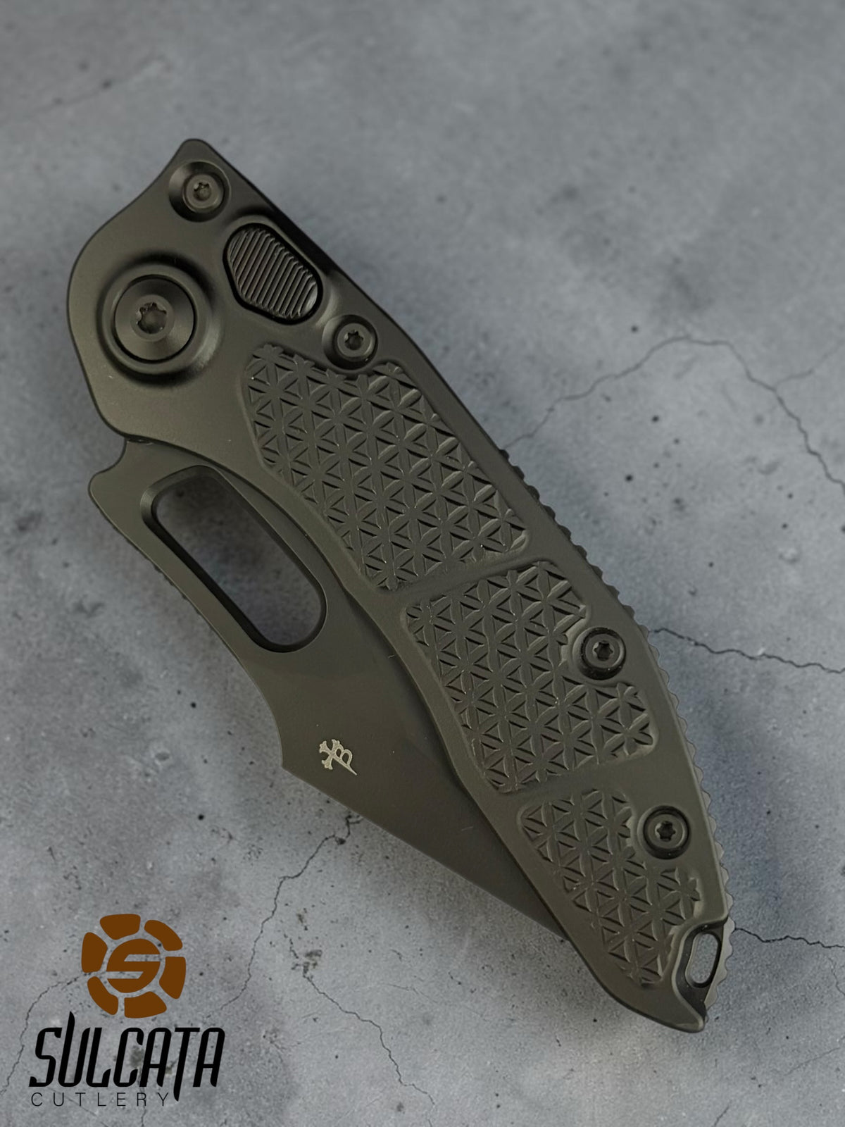 Microtech Stitch S/E Partial Serration Push-Button Automatic Knife (3.7“ DLC Black)